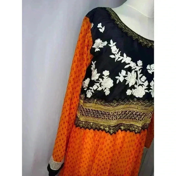 Vintage floor length semi stitched boho dress - Picture 3 of 9